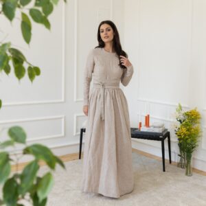 Elegantes Linen Maxikleid with Long Sleeves and Wide Tie Belt